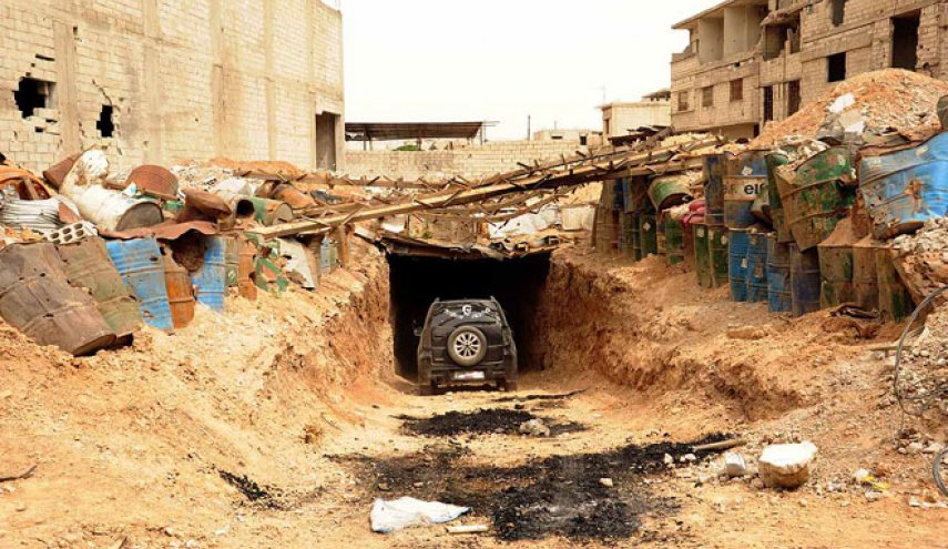 بالصور.. ماذا أخفت أنفاق ومستودعات أسلحة الإرهابيين بالغوطة؟
