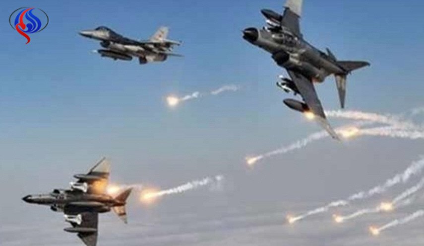 طيران السعودي يستهدف طقما عسكريا محملا بمرتزقته في الجوف
