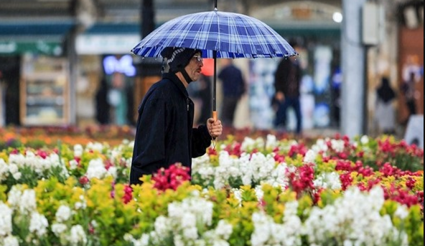 الامطار الربيعية في مدينة همدان غرب ايران