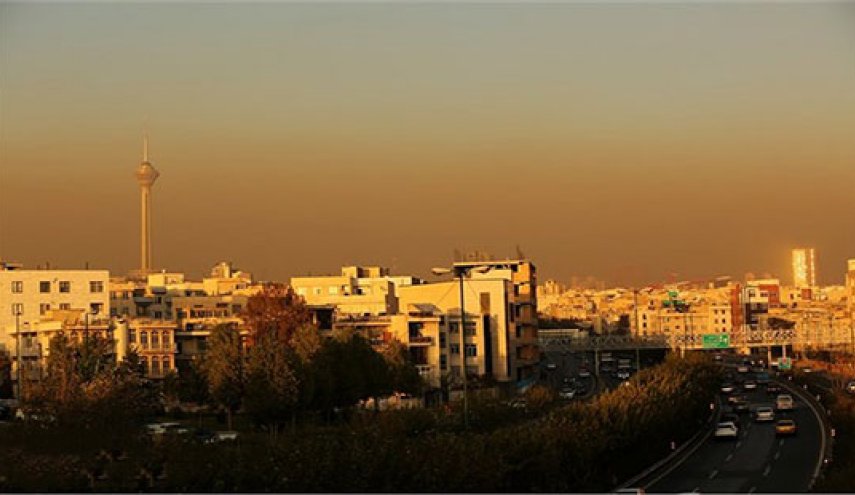 بارش باران هوای تهران را پاک نکرد