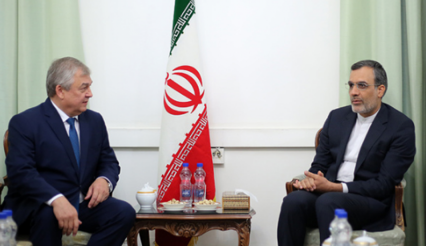 رایزنی جابری‌انصاری و لاورنتیف در تهران درباره آخرین تحولات سوریه