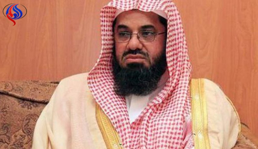 بن سلمان يغلق حساب خطيب الحرم المكي على “تويتر”