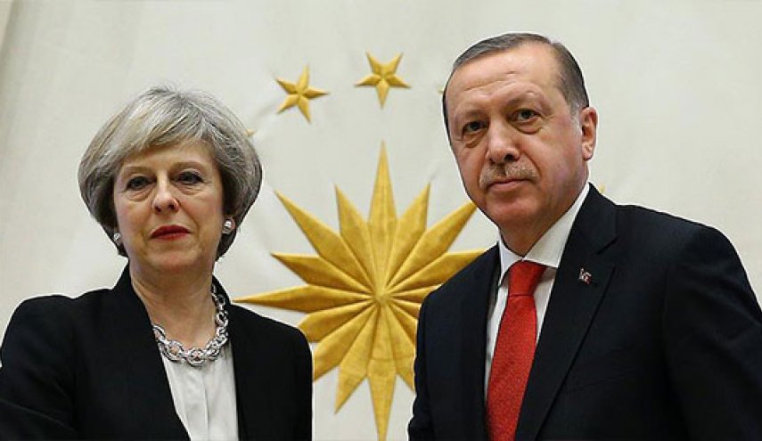 گفتگوی تلفنی ترزا می و اردوغان درباره حمله سوریه