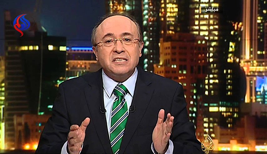 فيصل القاسم يهلل لقدرات الدفاع الجوي السوري