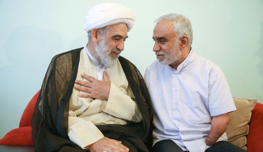 هیئت‌هایی از طرف رهبر انقلاب از رشادت و ایثارگری جانبازان سرافراز تجلیل کردند