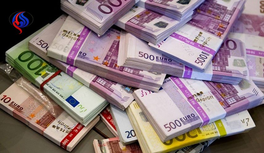 تغییر ارز مبنا به یورو در شرایط تحریم معاملات دلاری منطقی است