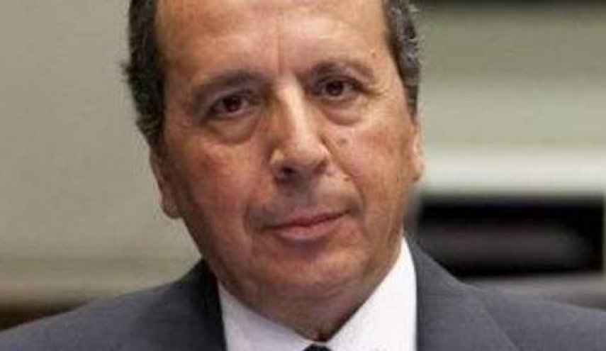  جميل السيد يطالب بـ