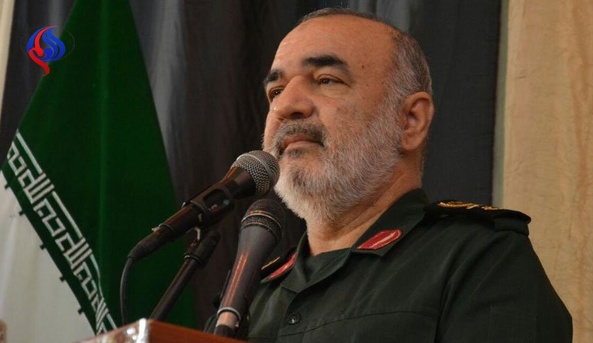 سردار سلامی اقدام پاکستان در عدم ورود به ائتلاف ضد یمن را تحسین کرد