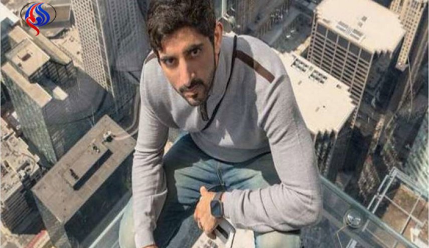  ولي عهد دبي معلق بين الأرض والسماء!!