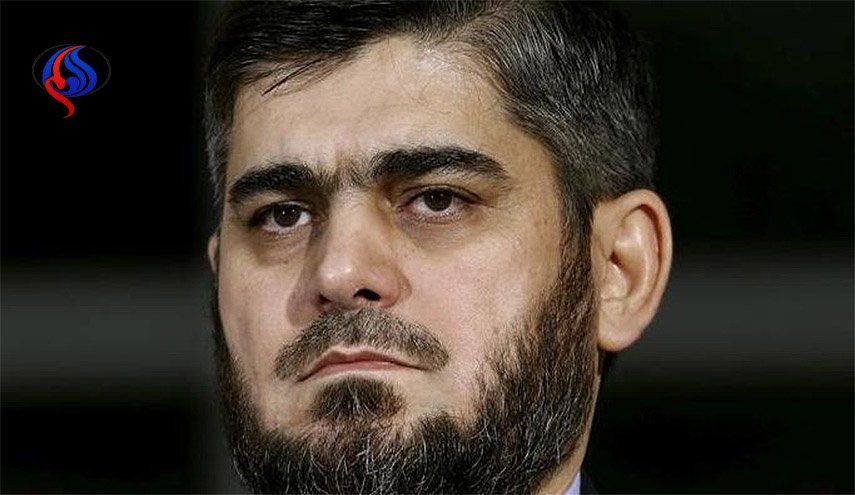 ما هي الأسباب التي دفعت محمد علوش للاستقالة من منصبه؟