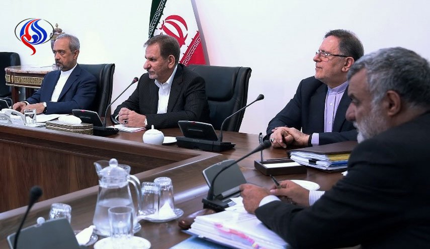 جهانگیری: هیچ نگرانی برای تامین ارز مورد نیاز وجود ندارد