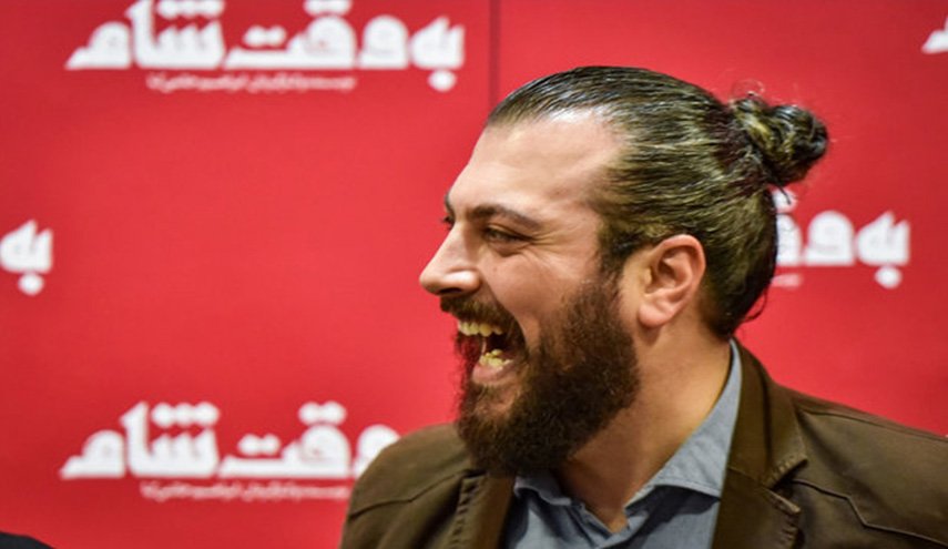  شاهد:  