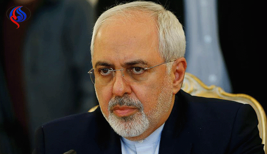 انتقاد ظریف از همراهی عربستان با آمریکا در تحریم حزب‌الله