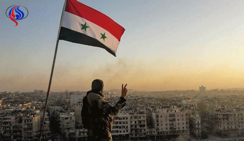 دمشقُ مجدُكِ بالأَفلاكِ معقودُ..