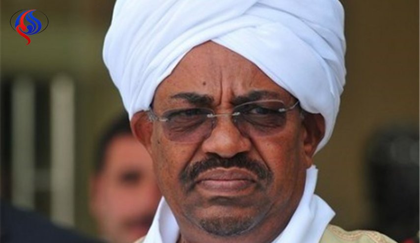 البشير يؤكد على تحقيق السلام في دارفور