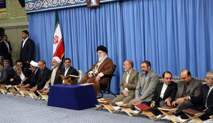 محفل انس با قرآن کریم در حضور رهبر معظم انقلاب اسلامی + تصاویر
