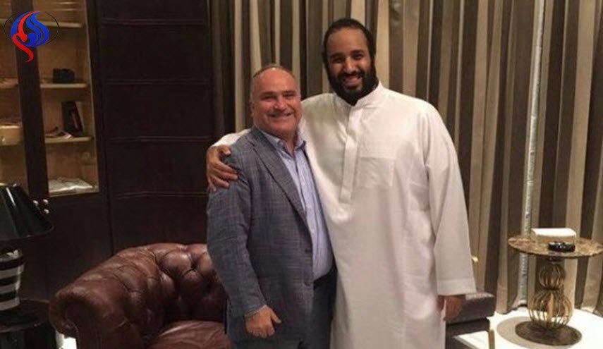 ابن سلمان مع جورج نادر.. صورة جديدة تثير الجدل