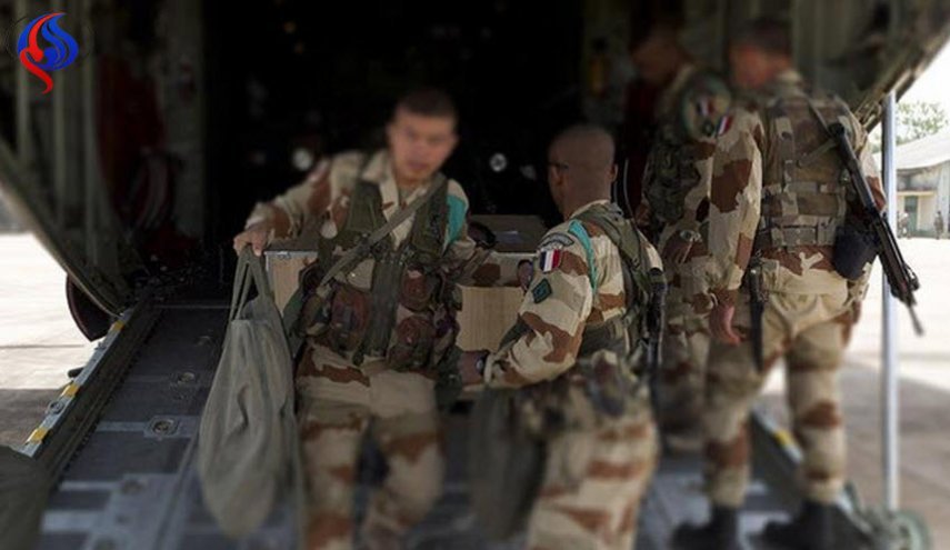 دير الزور.. مجزرة بنيران فرنسية.. وحصار على هجين