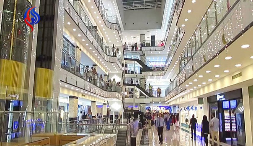 اخماد حريق اندلع في الطابق الاخير من مول زيونة ببغداد