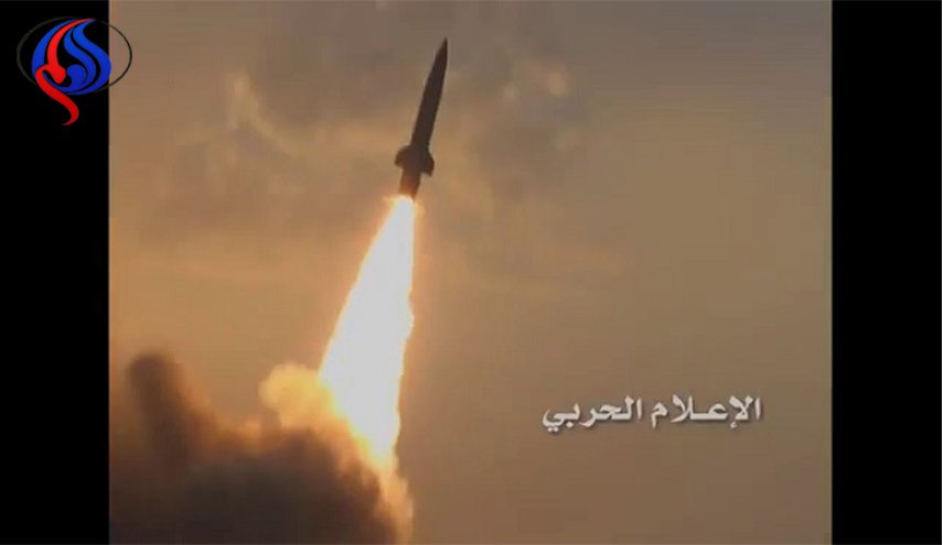 إطلاق صاروخ باليستي نوع توشكا على تجمع كبير لمرتزقة العدوان في الساحل الغربي