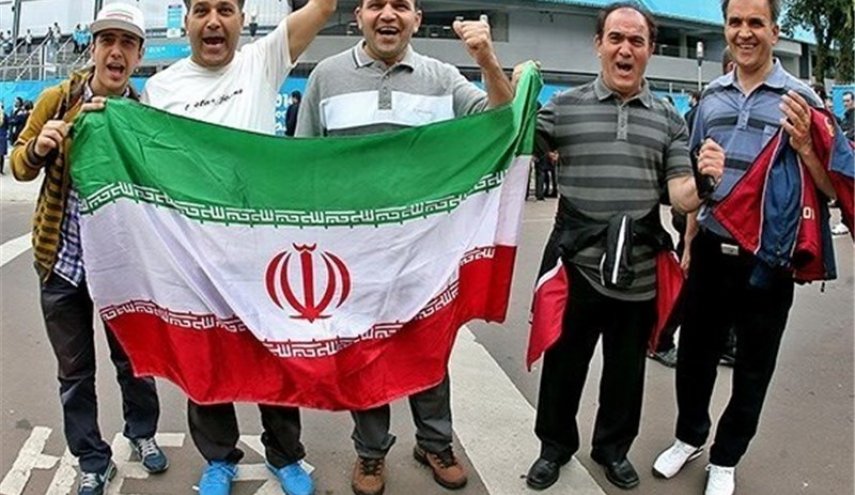 شادی هواداران ایران در شهر سن پترزبورگ روسیه+ عکس