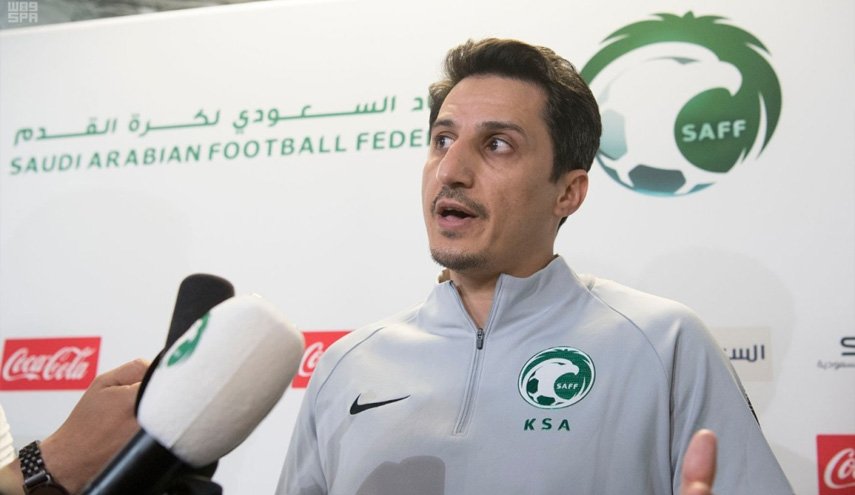 نائب الاتحاد السعودي يطرد مراسل 