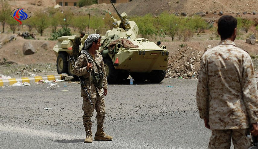 لقمان: المعارك مستمرة بعيدا عن مطار الحديدة بنحو 20 كيلومترا 