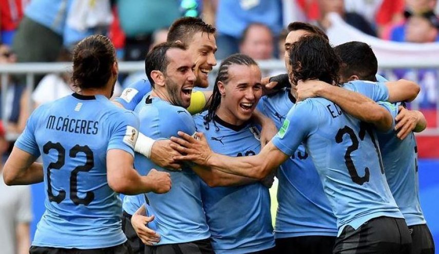 الاوروغواي تفوز على روسيا بثلاثية نظيفة 