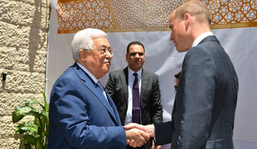 نوه ملکه انگلیس با محمود عباس دیدار کرد