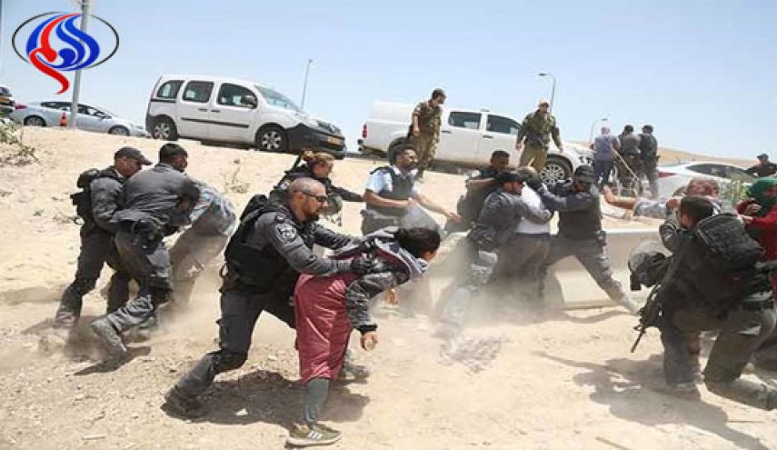 ضرب و شتم و خلع حجاب زنان فلسطینی در قدس اشغالی