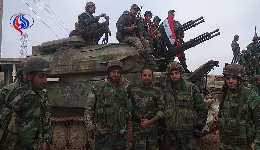 الجيش يواصل التقدم نحو حدود الجولان المحتل