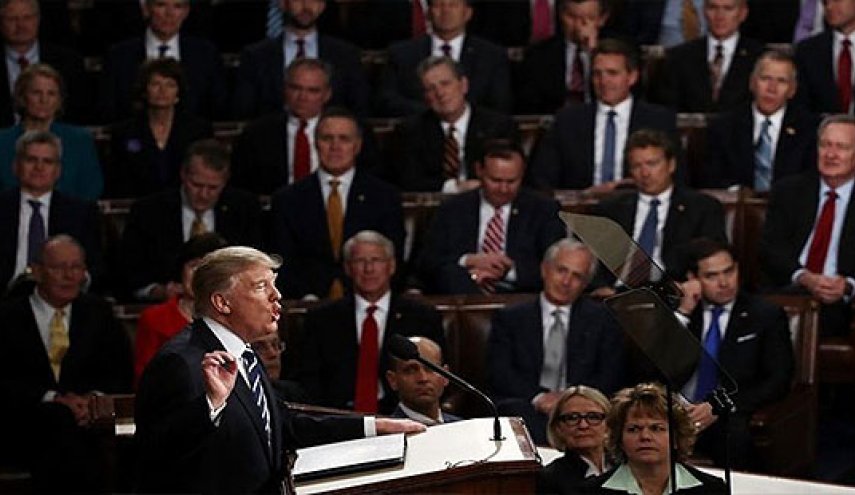 رویترز: دیدار با پوتین اختلاف میان ترامپ و کنگره را افزایش داد