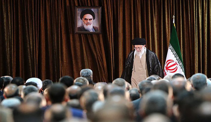 تصاویر دیدار رهبر معظم انقلاب با مسئولان وزارت خارجه