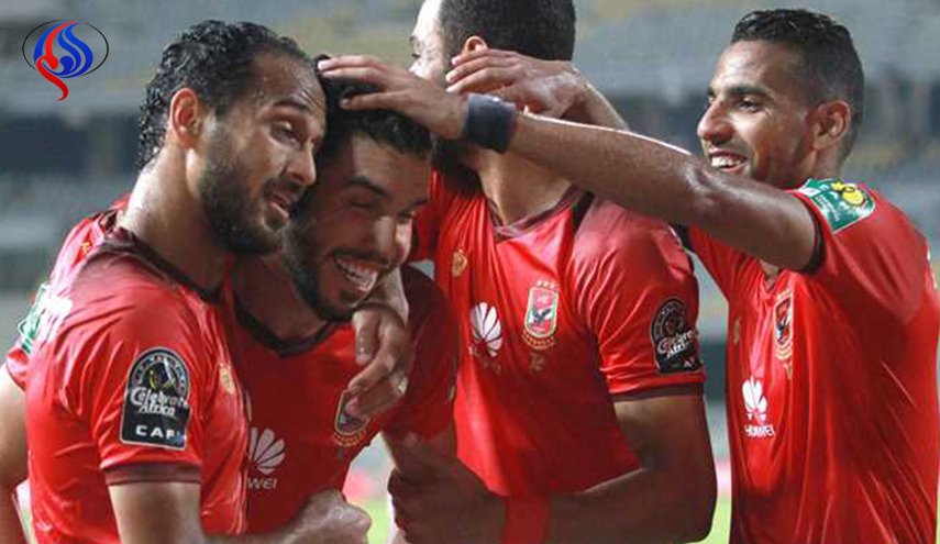 الأهلى يتوصل إلى اتفاق لتجديد عقد مؤمن زكريا