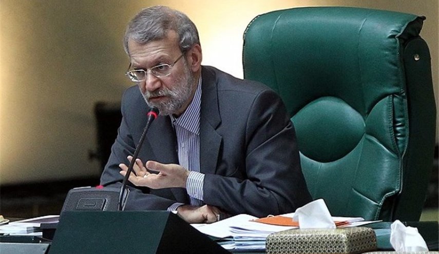 لاریجانی: مجلس با تفکیک وزارتخانه‌ها در شرایط فعلی مخالف است
