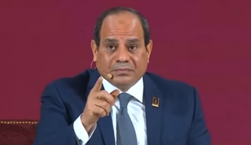 السيسي يعلق على رقصة الـ