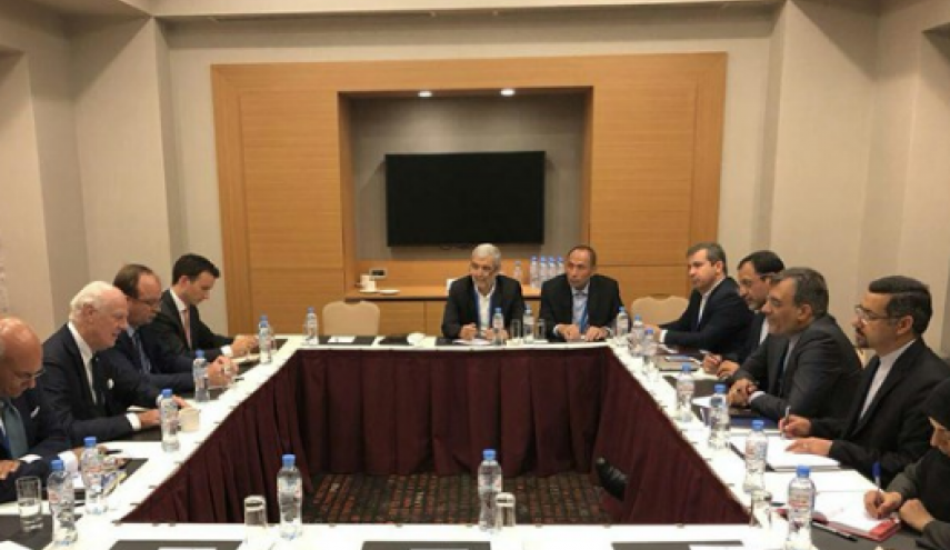 رایزنی جابری‌انصاری با دی‌میستورا و بشار الجعفری در سوچی