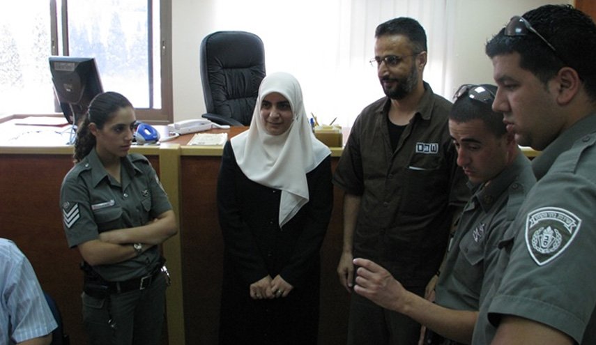 إطلاق سراح عهد التميمي يعيد مجددا قضية الأسيرات الفلسطينيات إلى الواجهة