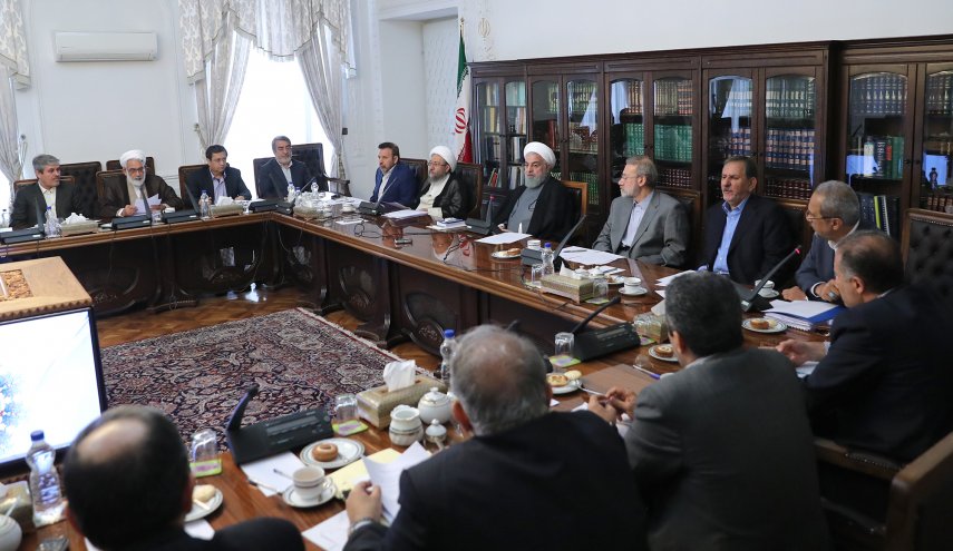 سیاستهای جدید ارزی و راهکارهای تسریع در برخورد با مفاسد و اخلالگران اقتصادی تصویب شد/ دوشنبه؛ اعلام سیاست‌های جدید ارزی دولت