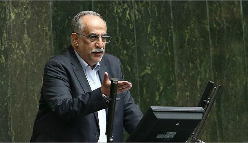 «کارت زرد» مجلس به وزیر اقتصاد و دارایی