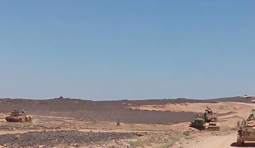 الجيش السوري يخنق الإرهابيين بتلول الصفا في بادية السويداء