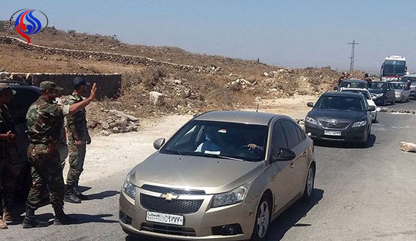بالصور؛ عودة الأهالي إلى منازلهم في عدة قرى بريف القنيطرة