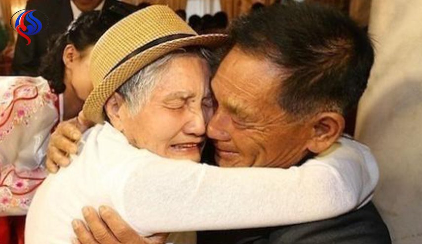 تسعينية تلتقي بابنها بعد سبعين عاماً بفضل...؟