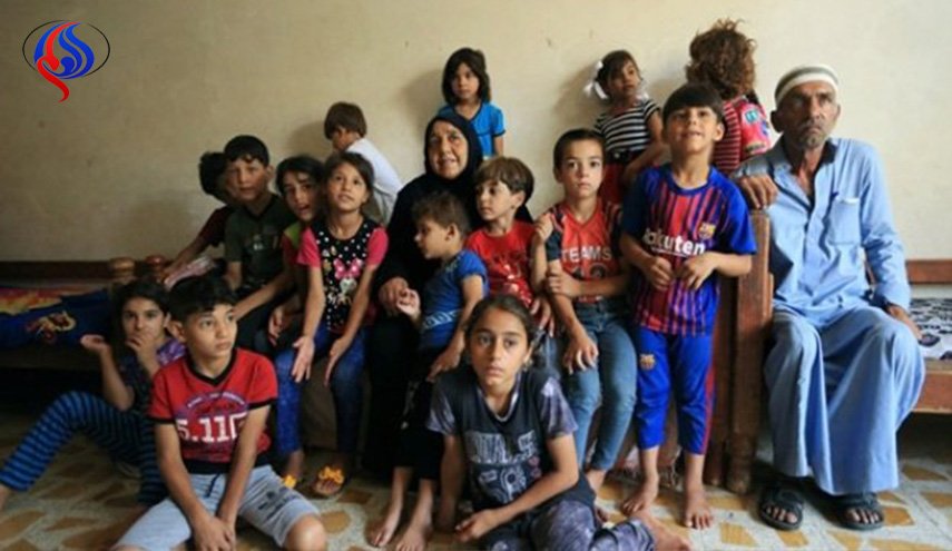 جدة موصلية ترعى 22 حفيدا قتل 