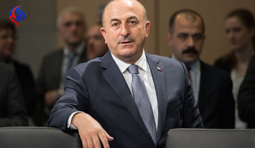 أوغلو يعلن لقاء قريبا ممكنا بين الرئيسين الروسي والتركي