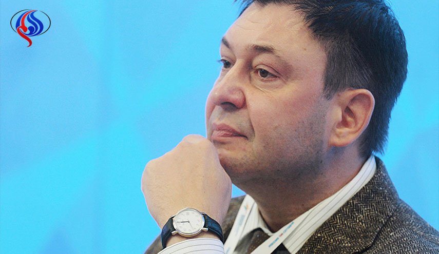 موسكو: رفض كييف زيارة دبلوماسيي روسيا للصحفي فيشينسكي يعد انتهاكا