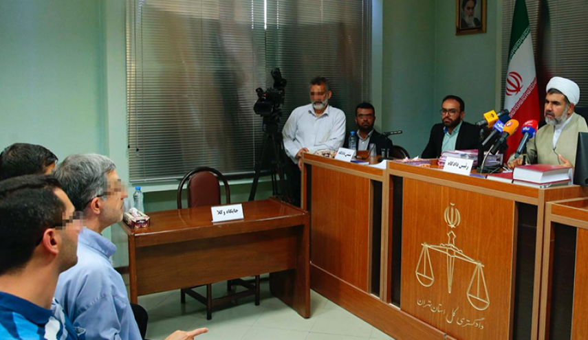 تصاویر دادگاه رسیدگی علنی به اتهامات رئیس دفتر رئیس جمهور سابق