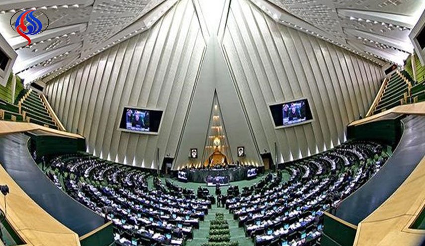 دعوای عجیب دو نماینده مجلس بر سر یک سوء تفاهم