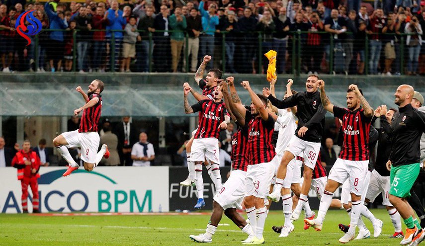 كوتروني يقود ميلانو للفوز 2-1 على روما بهدف قاتل