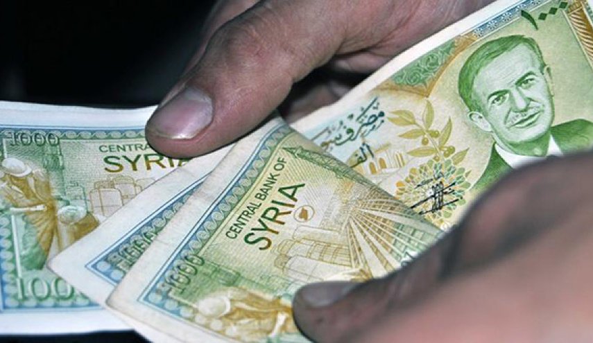 خبر مفرح للسوريين.. رئيس الحكومة يحدد نسبة زيادة الرواتب للموظفين